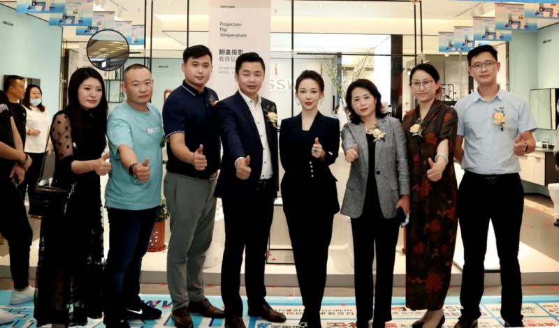 mg冰球突破十大平台卫浴总裁明星双签售大庆站携手&ldquo;九球天后&rdquo;潘晓婷盛势举行