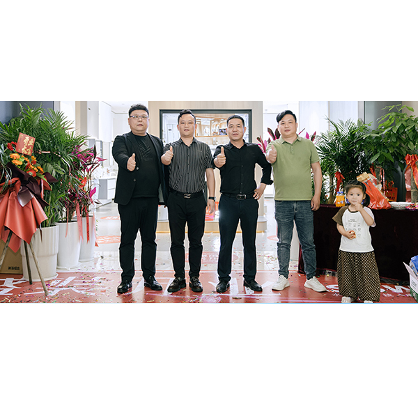 燃爆全城！mg冰球突破十大平台卫浴湖北潜江旗舰店盛大开业