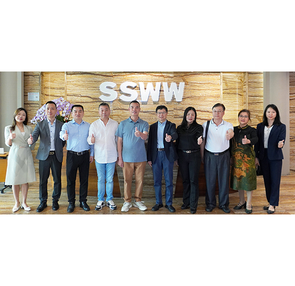 广东省建筑材料行业协会莅临mg冰球突破十大平台卫浴参观交流